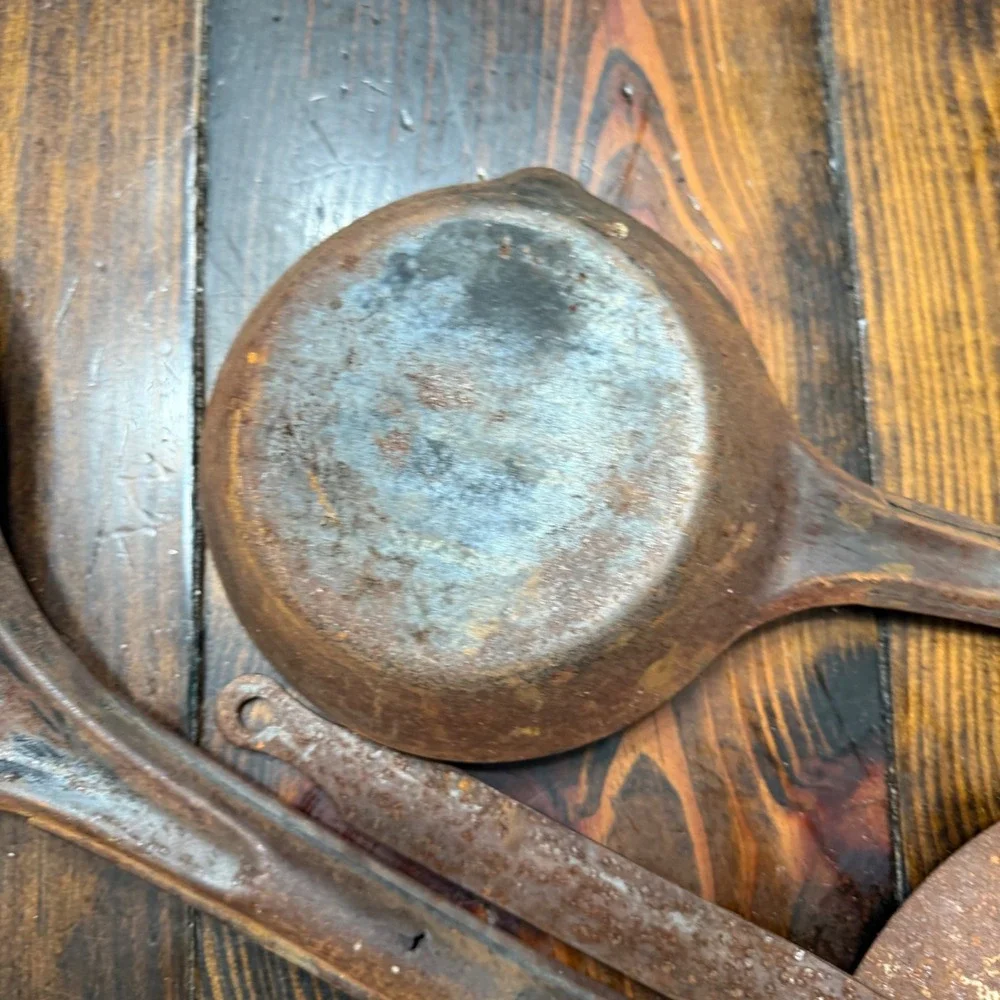 Vintage National Cold Handle Frying Pan Set 4 Cowboy Skillets Carbon Steel Rust